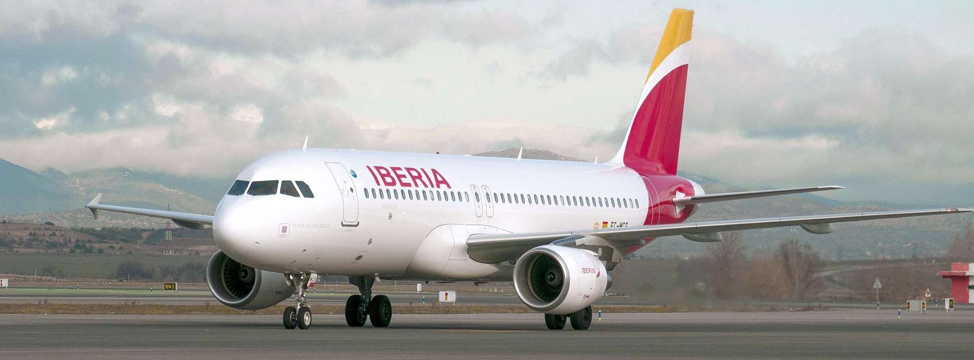 Iberia Colombia teléfono